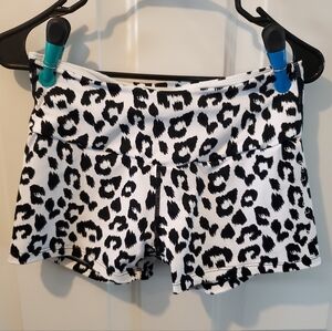 Ryderwear Black and White Leopard Athletic Biker Shorts. Size L. #JL